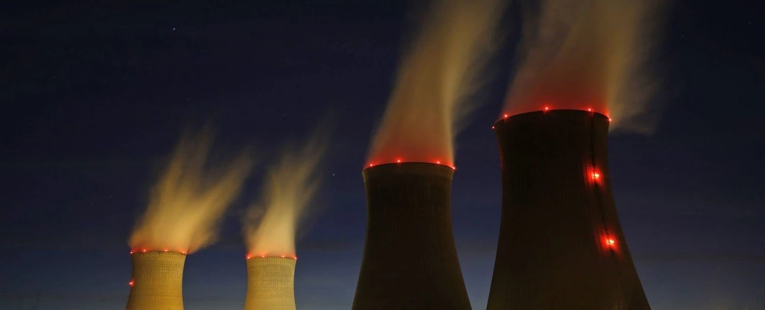 Συναγερμός στην Ευρώπη από την καιρική «βόμβα»: Έκλεισαν πυρηνικοί αντιδραστήρες, λιώνουν οι παγετώνες – Καύσωνας-φονιάς!